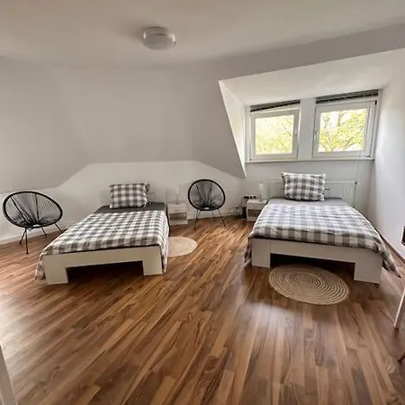 Apartment Grosszuegige Im Zentrum