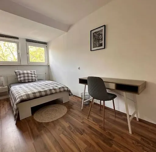 公寓 Grosszuegige Im Zentrum 帕德博恩